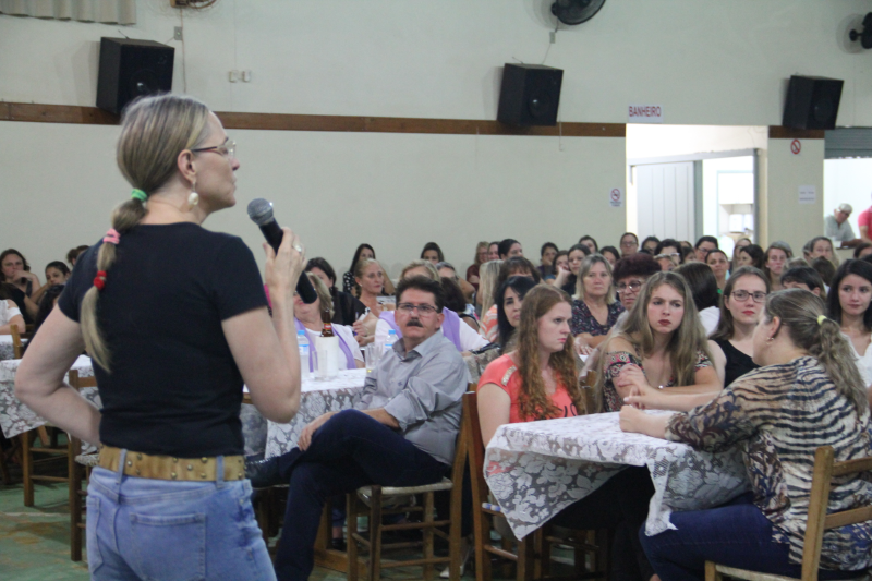 Combate à violência contra mulher no serviço público é tema de palestra